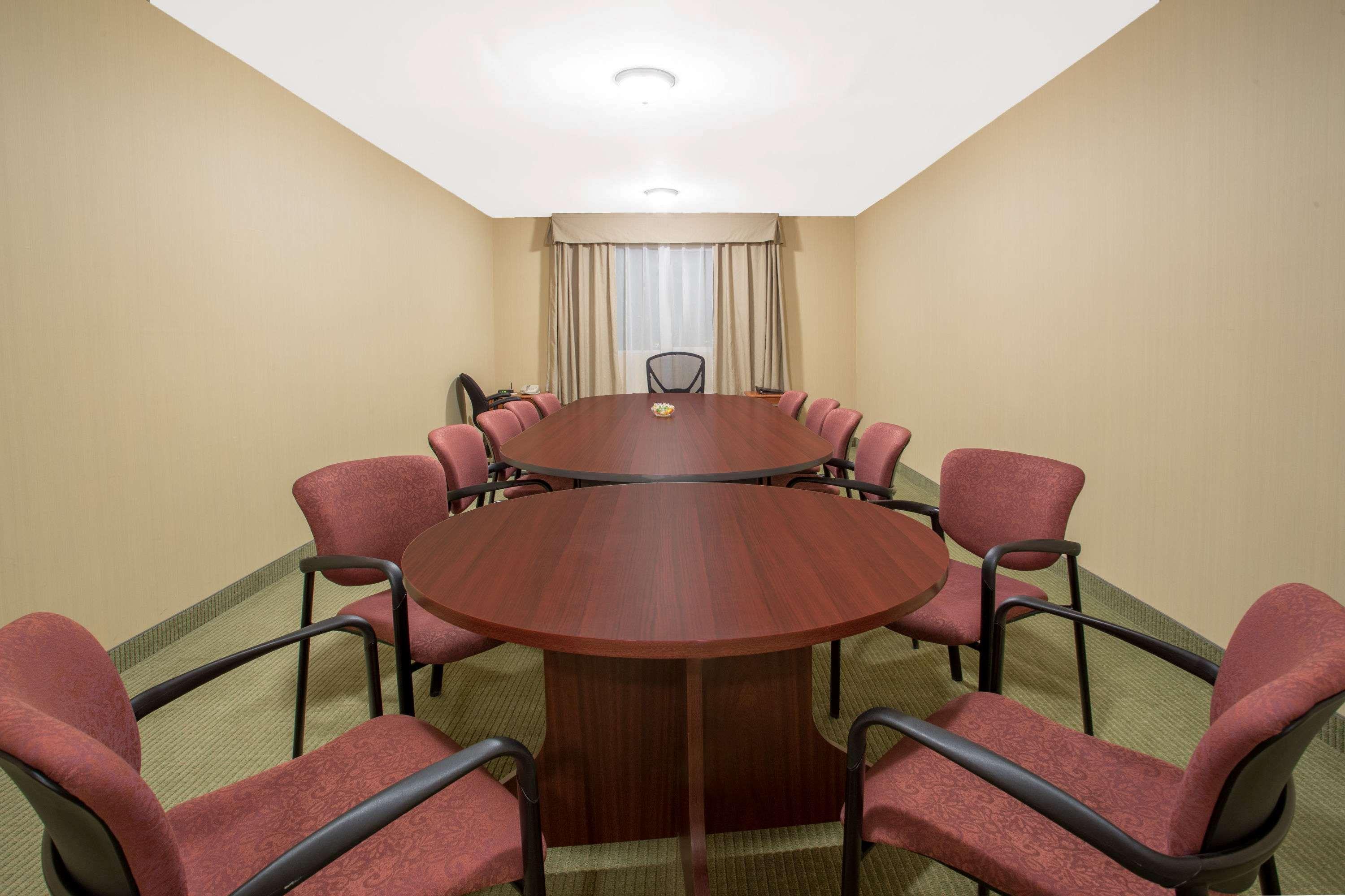 Ramada By Wyndham Williams Lake Luaran gambar