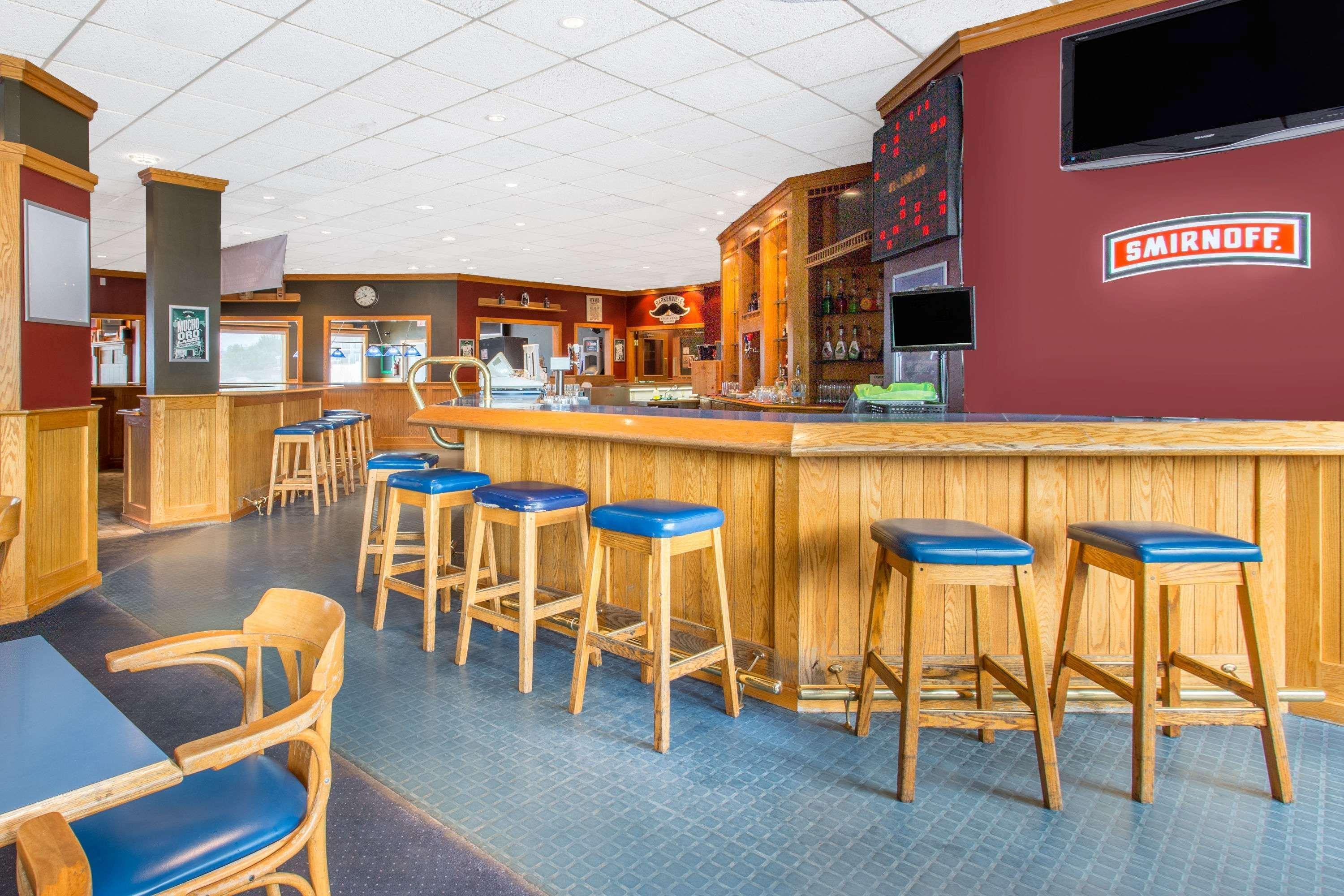 Ramada By Wyndham Williams Lake Luaran gambar