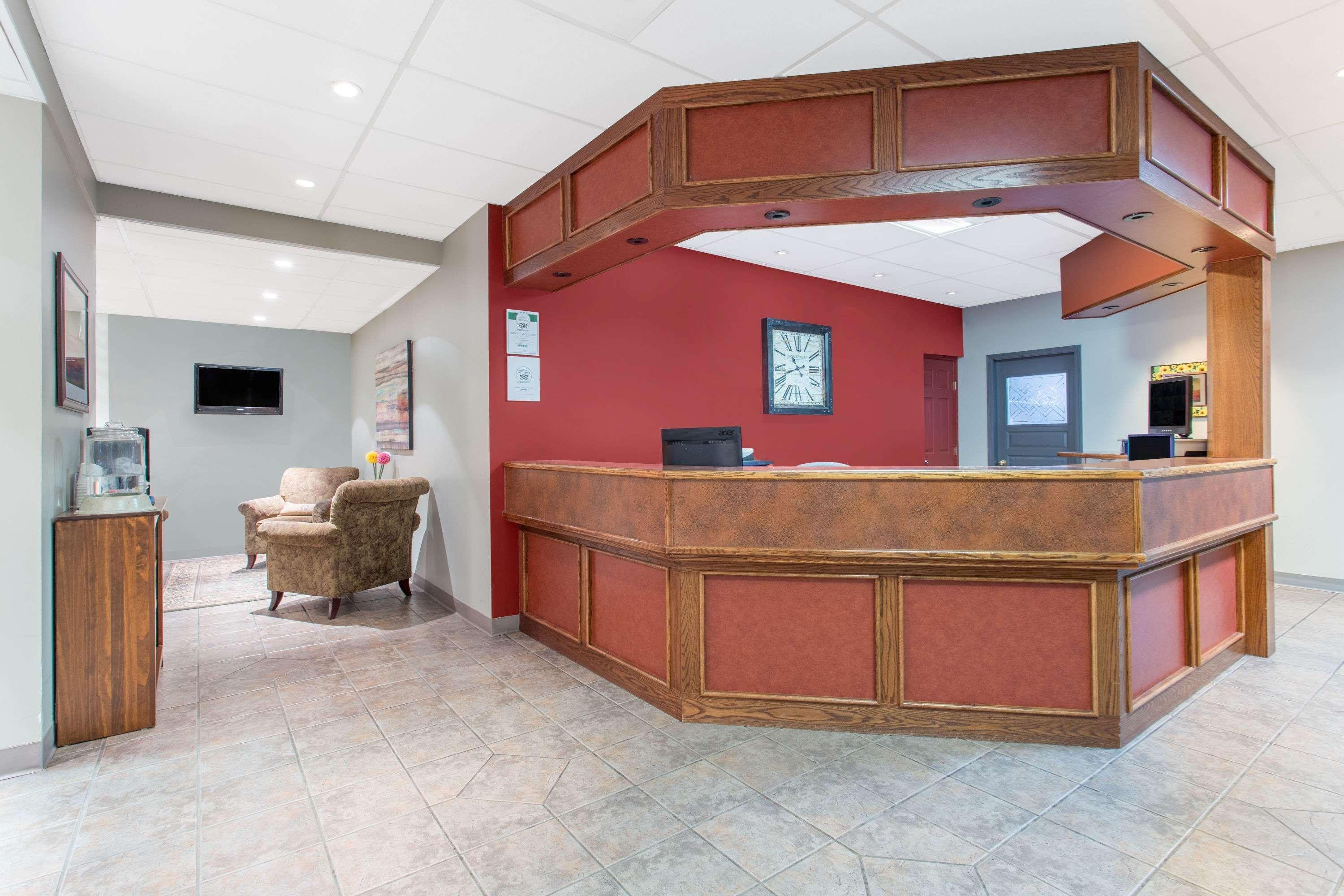 Ramada By Wyndham Williams Lake Luaran gambar