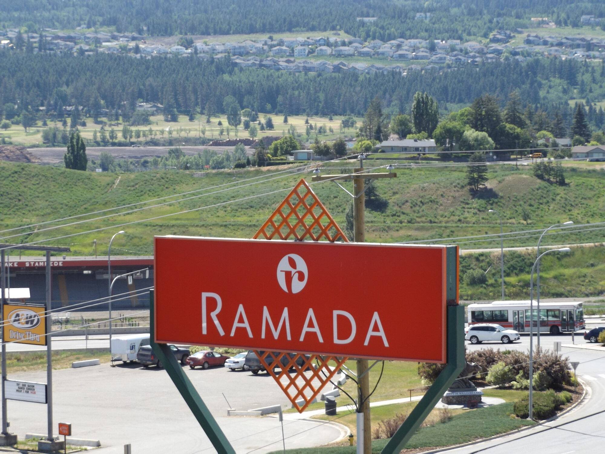 Ramada By Wyndham Williams Lake Luaran gambar